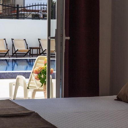 Hotel Akapulco Сутоморе Екстер'єр фото